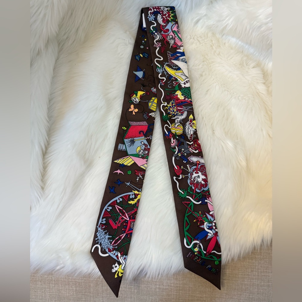 Authentic Hermes Twilly La Folle Parade